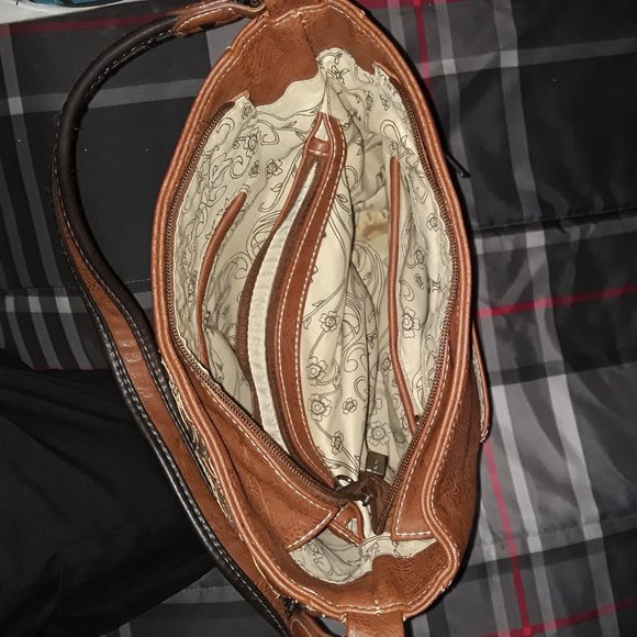 Closing Closet!!! Final Sale Montana West Concealed Carry Purse - Picture 5 of 10